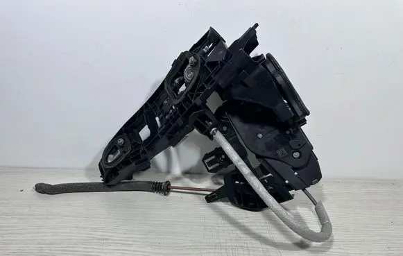 Mercedes-Benz GLC C254 Coupe door lock (next to the handle) A0997204902 A0997605502