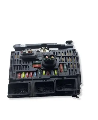 Citroen C5 Fuse module 9658539480 BSML0400 S118983004N