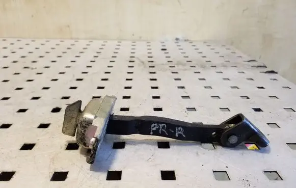 Toyota Prius (XW20) Front door check strap stopper