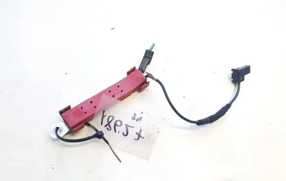 Mercedes-Benz B W245 Antenna control unit 8673656 13002300
