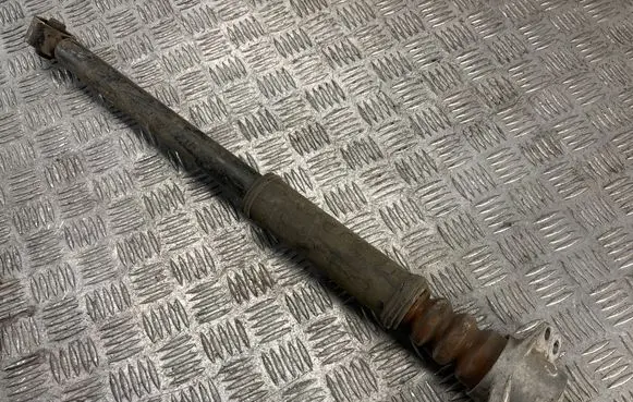 Volkswagen Polo IV 9N3 Rear shock absorber/damper