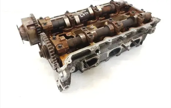 Jaguar X-Type Engine head 1R8E6C064A