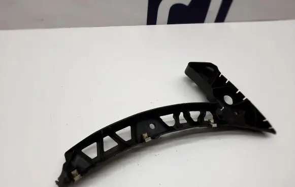 Jaguar XF X250 Front bumper mounting bracket 8X2317B750