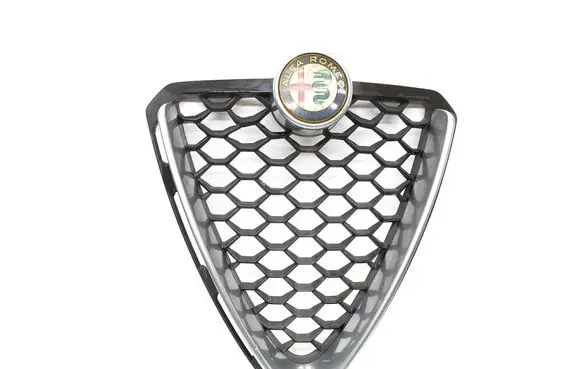 Alfa Romeo Stelvio Front grill 156108638