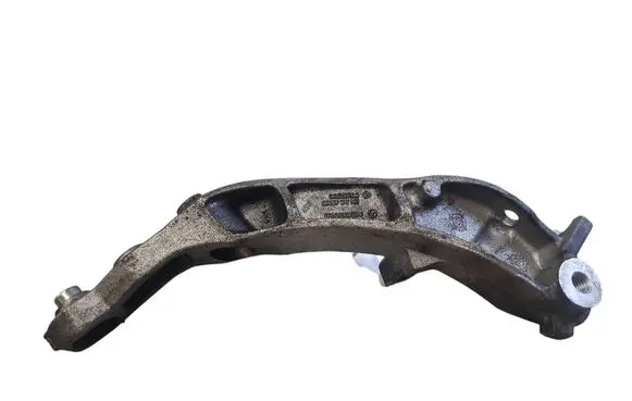 Mercedes-Benz Sprinter W907 W910 Generator/alternator bracket A6512010100