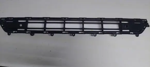 Volvo XC40 Front bumper lower grill 31449342