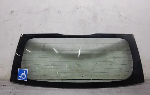 Mitsubishi Colt Rear windscreen/windshield window 