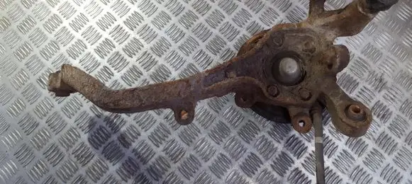 Hyundai Sonata Rear wheel hub