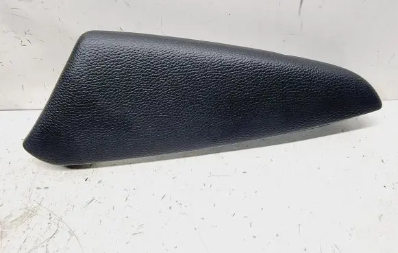 Hyundai Tucson TL Other front door trim element 82307D7020TRY