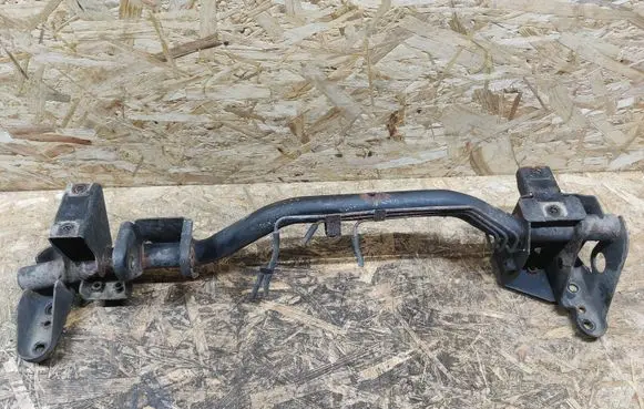 Mitsubishi Pajero Pinin Front subframe