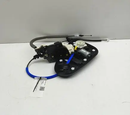 Porsche Cayenne (9Y0 9Y3) Rear door lock 9Y0839015 4F0837060A