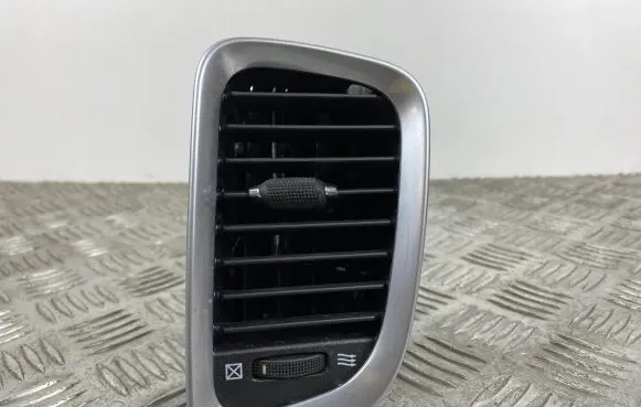 Dodge Durango Dash center air vent grill