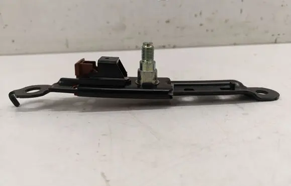 Toyota RAV 4 (XA50) Seat belt adjustment rail 
