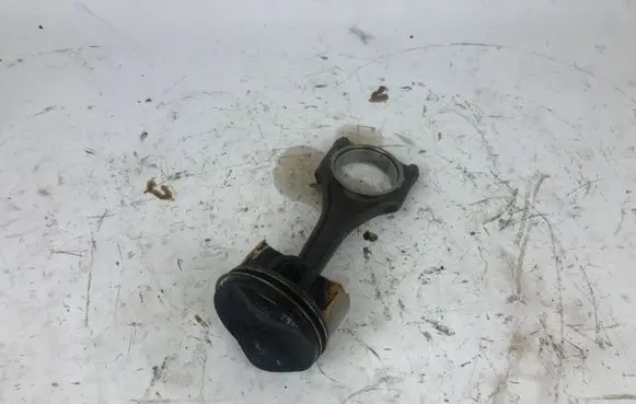 Audi A6 C7 Piston with connecting rod 06EAF