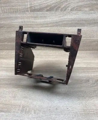 Volvo S40, V40 Radio/GPS head unit trim 30858068 30858069 30858070