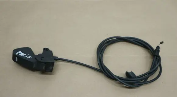 Chrysler Pacifica Engine bonnet (hood) release handle 984PXR3803