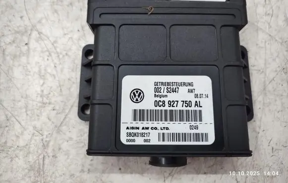 Audi Q7 4L Gearbox control unit/module 0C8927750AL
