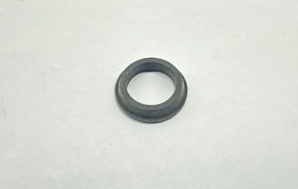 Mercedes-Benz C W203 Rear parking sensor holder (PDC) 0005420551