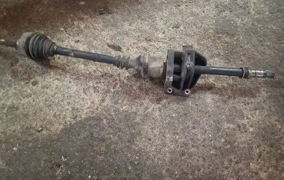 Nissan Primastar Front driveshaft