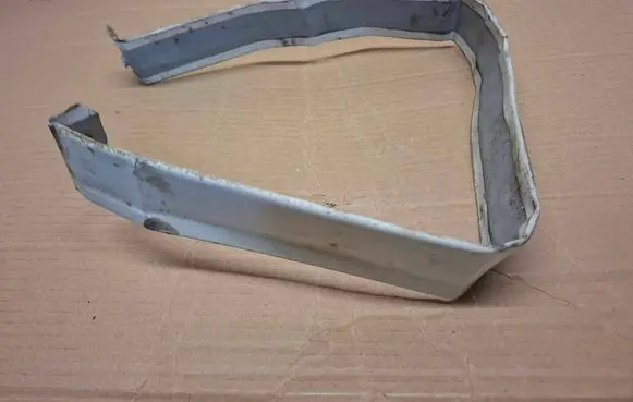 Mercedes-Benz 280 450 W116 Battery bracket 