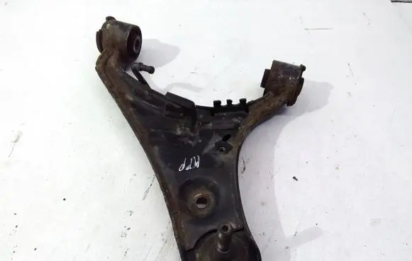 Land Rover Discovery 4 - LR4 Front lower control arm/wishbone