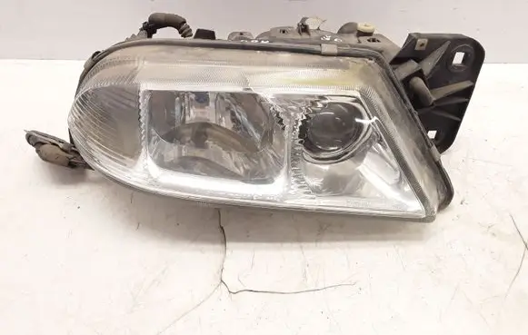 Alfa Romeo 166 Headlight/headlamp