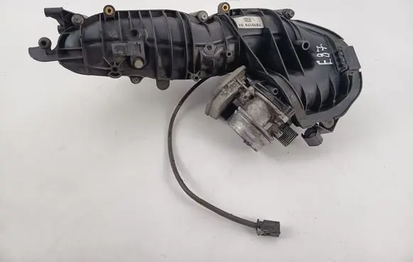 BMW 1 E81 E87 Intake manifold 7810179