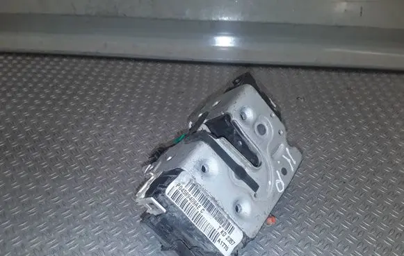 Dodge Caliber Front door lock P04589409AEC