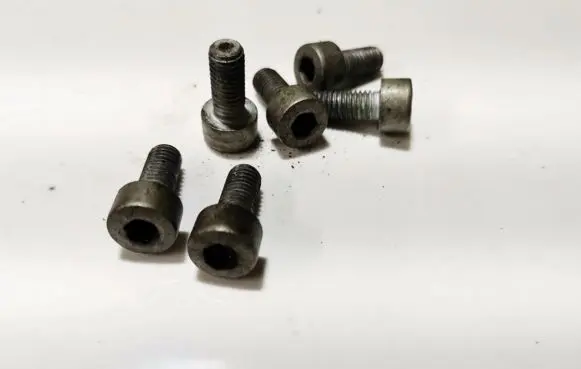 BMW 1 E81 E87 Nuts/bolts 