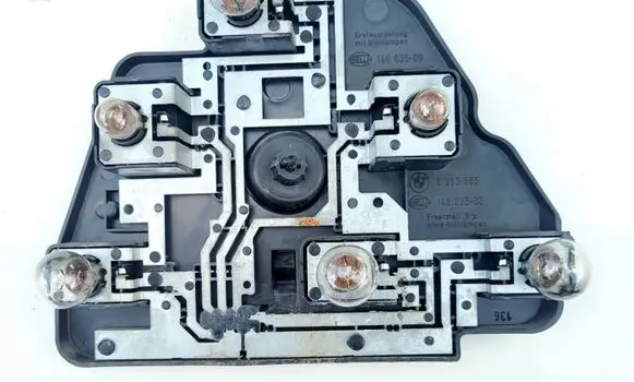 BMW 5 E39 Tail light bulb cover holder