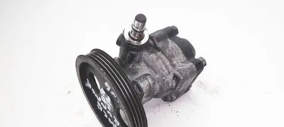 Mitsubishi Space Wagon Power steering pump 19911999R