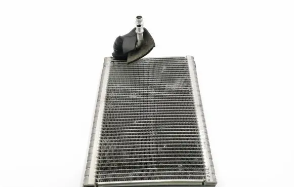 Air conditioning (A/C) radiator (interior)
