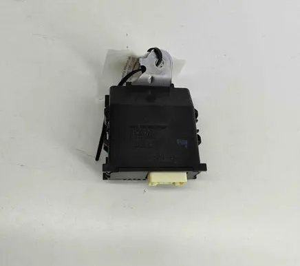 Toyota Corolla E210 E21 Door central lock control unit/module 0515004380 8597048040