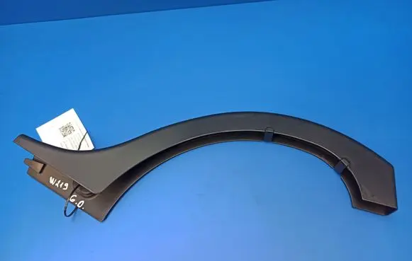 Mercedes-Benz CLS C219 Other trunk/boot trim element A2198210089