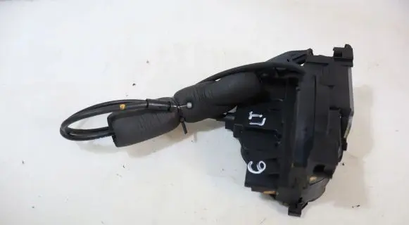 Renault Megane III Rear door lock