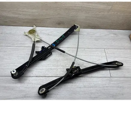 Audi A3 S3 8V Front window lifting mechanism without motor 8V4837462 A000414377