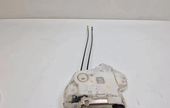 Mitsubishi Outlander Rear door lock 
