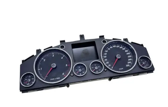 Speedometer (instrument cluster)