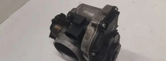 Audi A6 S6 C5 4B Throttle valve 058133063E