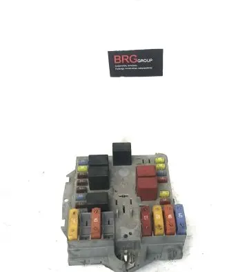 Alfa Romeo 159 Fuse module 50513644 57657 05013644074857