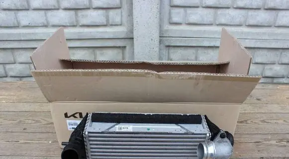 KIA Sportage Intercooler radiator 282702M800