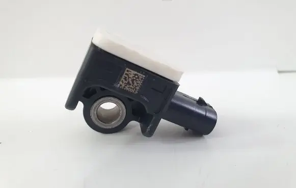 Mercedes-Benz A W176 Airbag deployment crash/impact sensor A1668210151 56054085AA 024131220