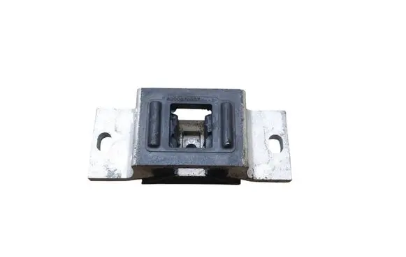 Renault Master III Gearbox mount 8200676857
