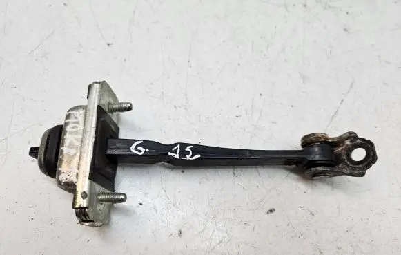 Opel Mokka Rear door check strap stopper