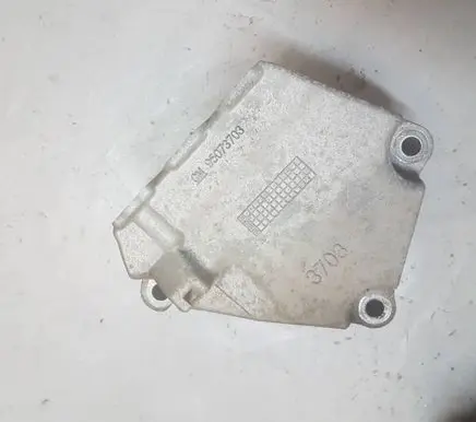 Opel Mokka X Engine mounting bracket 95073703