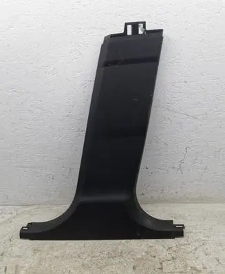 BMW 5 F10 F11 (B) pillar trim (bottom) 9116352