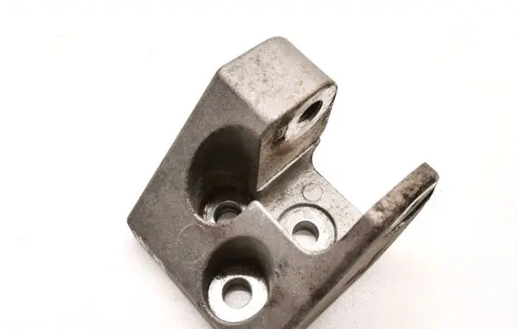 Volvo V40 Engine mounting bracket 31359644