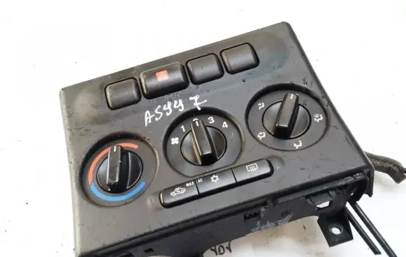 Opel Zafira A Climate control unit 90589777