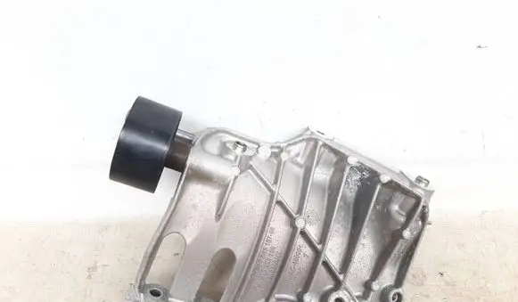 BMW M4 F82 F83 A/C compressor mount bracket 7585167 64557585167