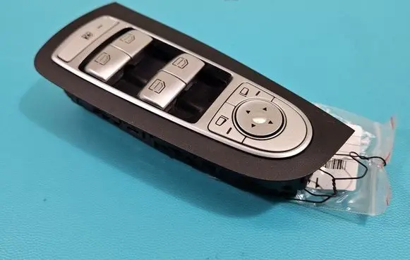 Mercedes-Benz C W205 Electric window control switch A2139050000 IMPRK1479054